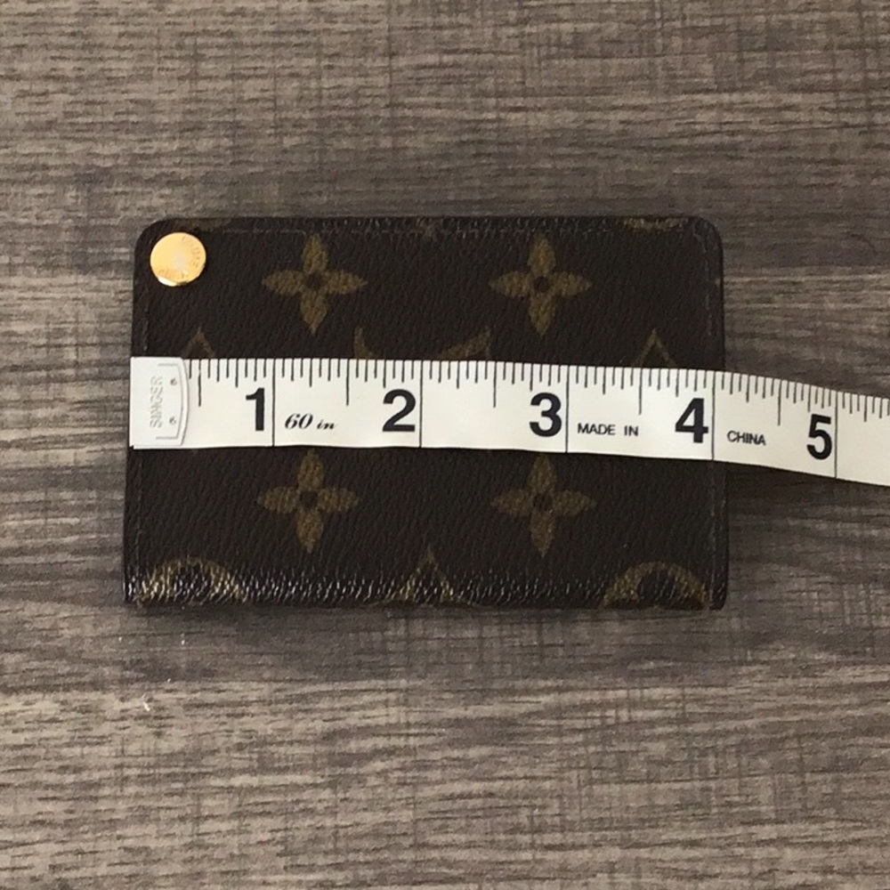 Louis Vuitton Monogram Card Photo Holder - Picture 10 of 11